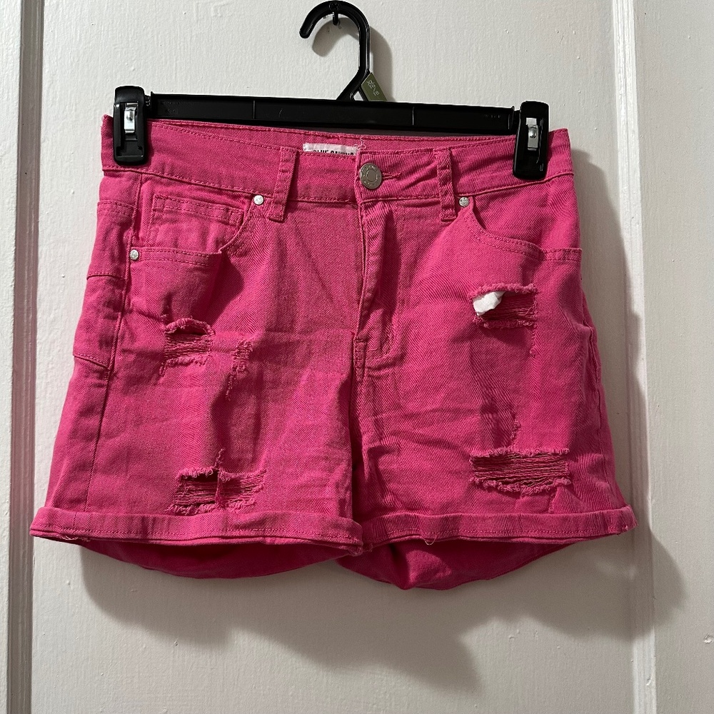 Blue Savvy Pink Distressed Denim Shorts in 7/28